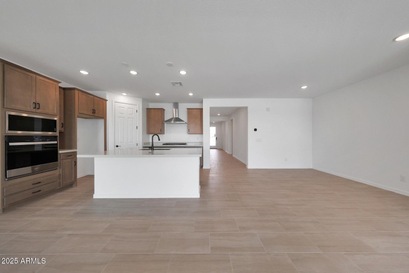 PHX_Landmarke_Lot 1066_Azure_779_Kitchen