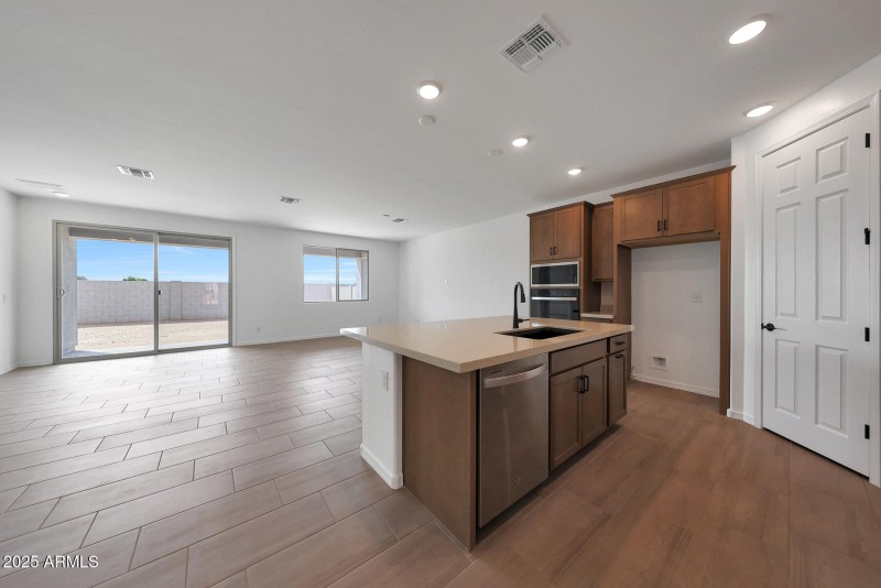 PHX_Landmarke_Lot 1066_Azure_779_Kitchen