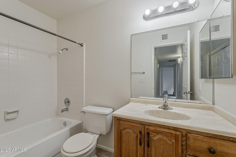 17-web-or-mls-Evergreen-17