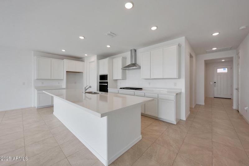 PHX_Landmarke_Lot 1067_Aqua_793_Kitchen