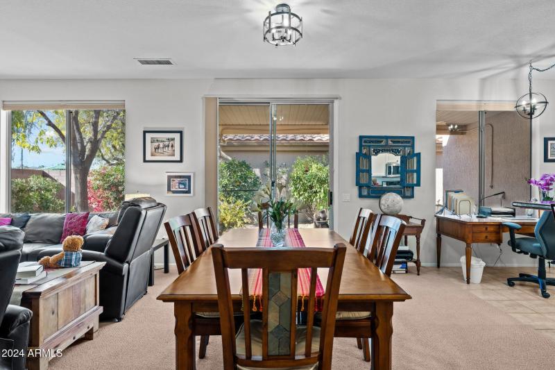 19558 N Desert Garden Dr