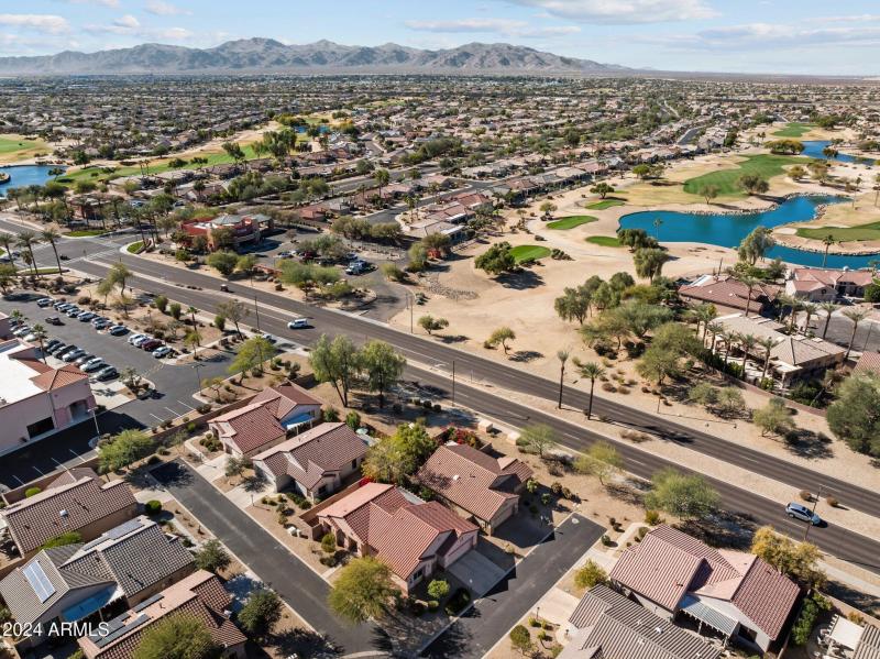 19558 N Desert Garden Dr