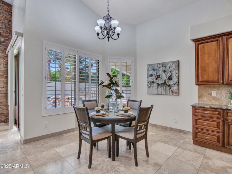 05-Breakfast-nook-(1)