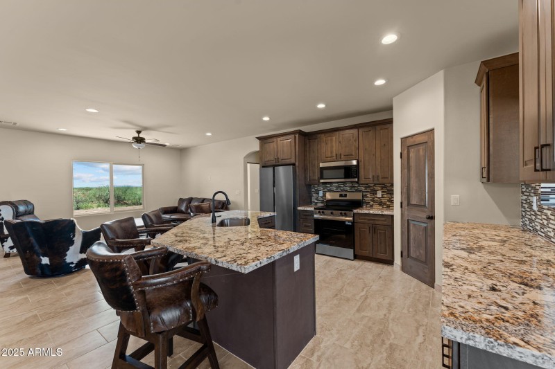 10-web-or-mls-DSC01887