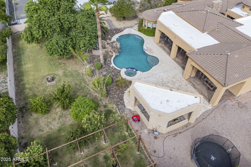 103-web-or-mls-Starflower-78