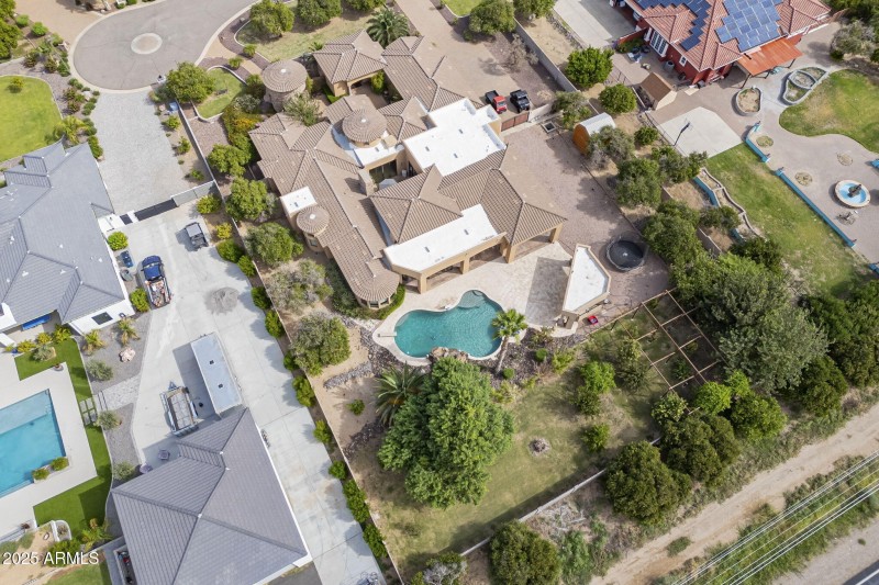 111-web-or-mls-Starflower-86