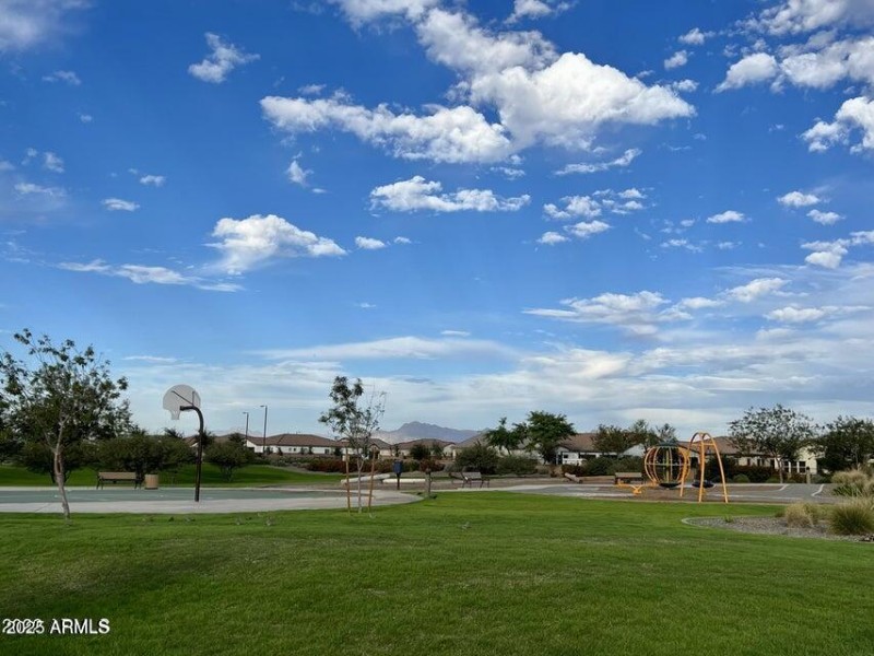 20221102153947719553000000-o