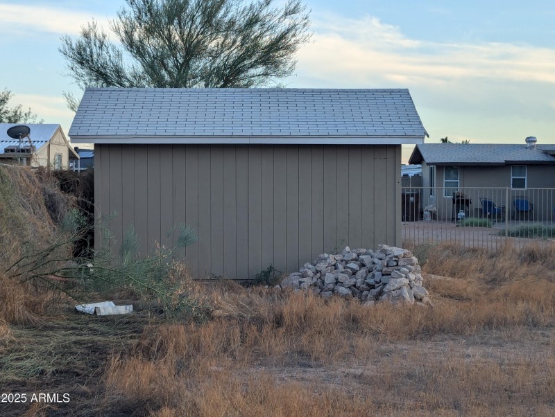 PXL_20250908_011747425