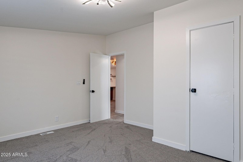 30-web-or-mls-Narramore-30