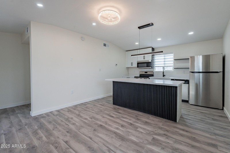 25-web-or-mls-Narramore-25