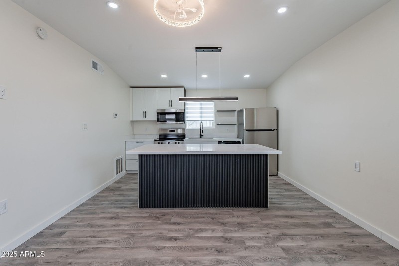 24-web-or-mls-Narramore-24