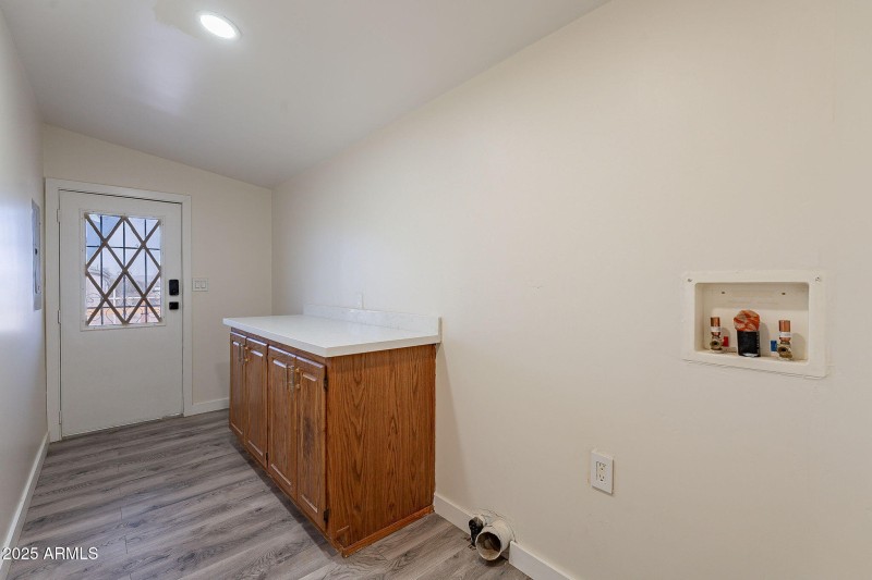 21-web-or-mls-Narramore-21