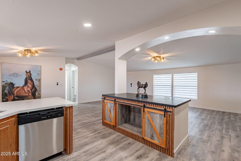 11-web-or-mls-Narramore-11