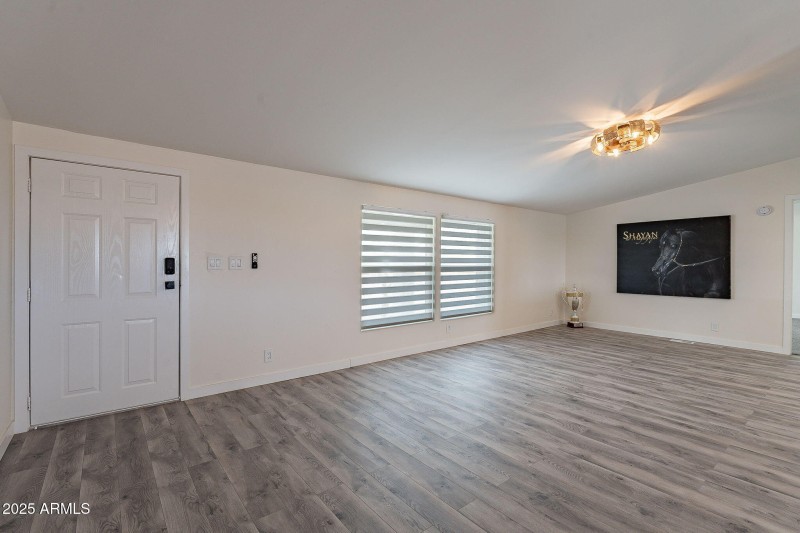 5-web-or-mls-Narramore-5