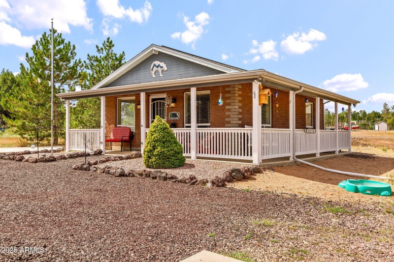 Guest House Deck Wrap