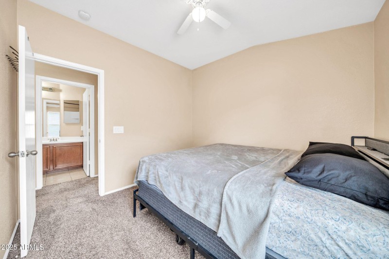 5032 South Rovey Parkway, Buckeye