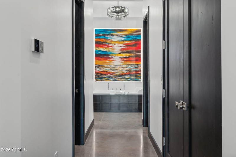 32-web-or-mls-3939-w-fox-rd