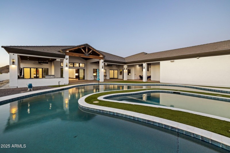 100-web-or-mls-3939-w-fox-rd