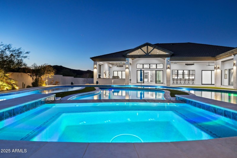 122-web-or-mls-3939-w-fox-rd