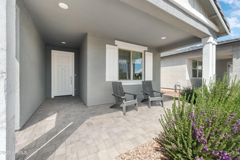 03-22808-E-Round-Up-Way-3