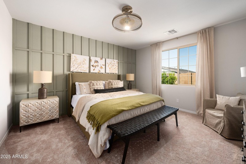 18-22808-E-Round-Up-Way-18