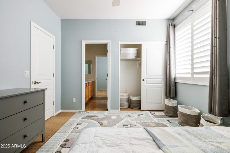 Guest_Bedroom_2_Photo_2