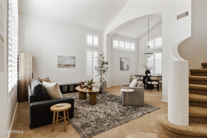 Formal_Living_Photo_2