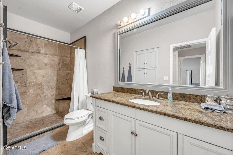 mls_11375 E Sahuaro Dr 2002-20