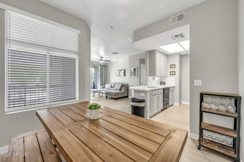 mls_11375 E Sahuaro Dr 2002-7