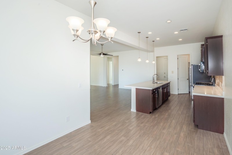 Dining Area & Kitchen