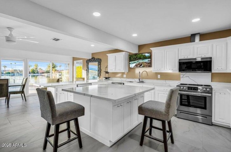 Kitchen w/ Lake View