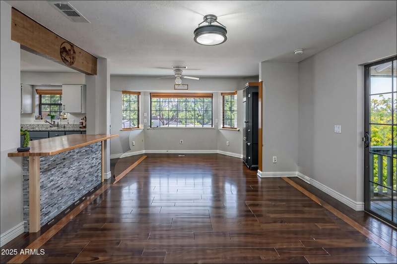 collov-ai_20250914081838_iu5hg2