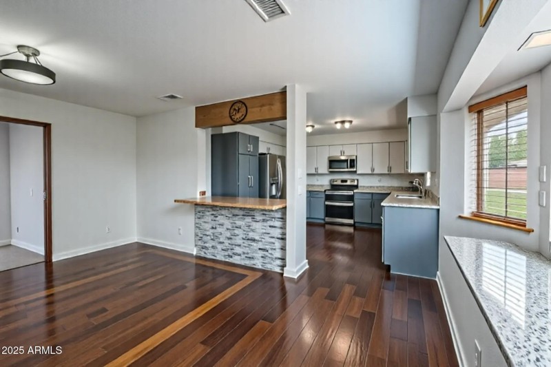 collov-ai_20250913235434_h1ut06