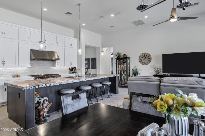 16118 E Ridgestone Dr-10