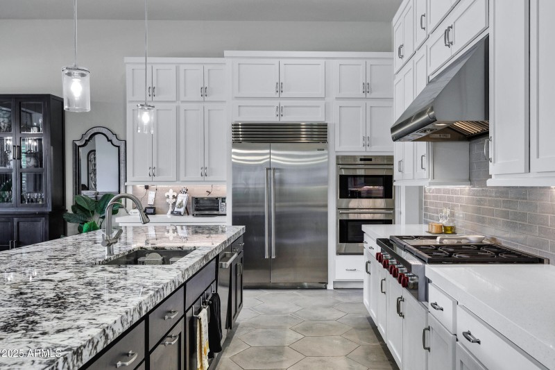 16118 E Ridgestone Dr-12