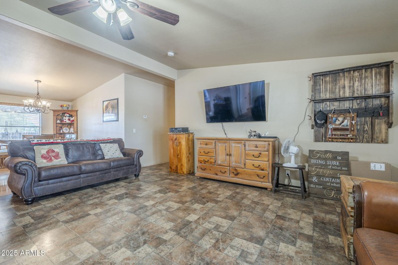 12-web-or-mls-Main-12