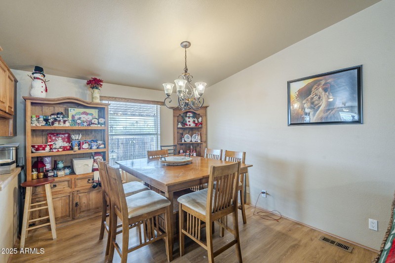 14-web-or-mls-Main-14