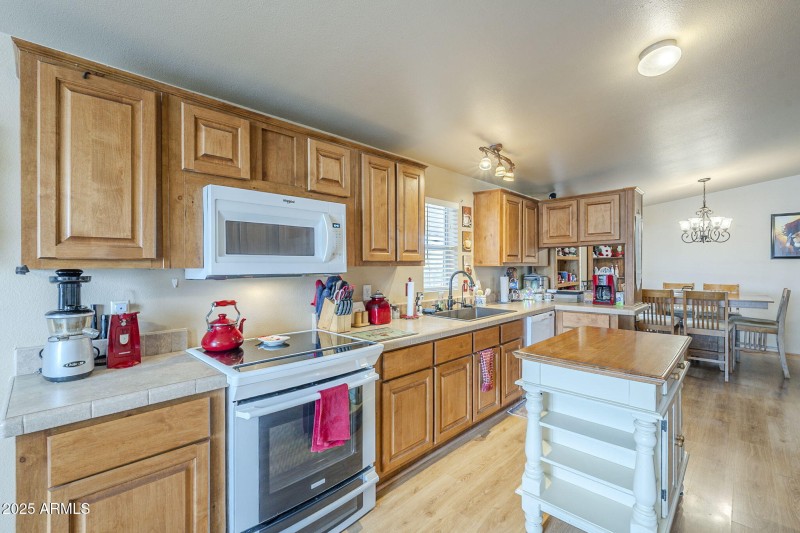 20-web-or-mls-Main-20