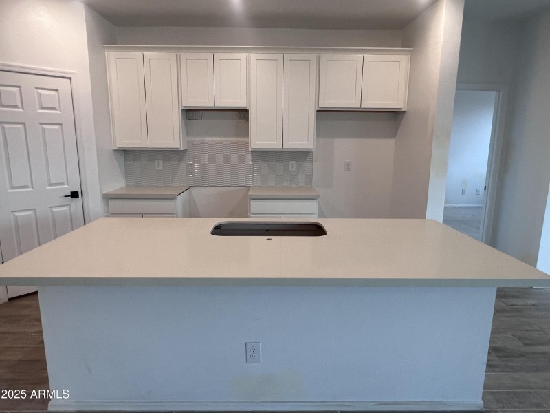 013 Kitchen