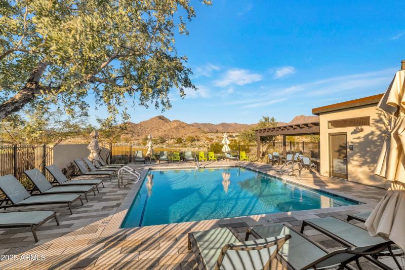 Mountainside Residents Pool