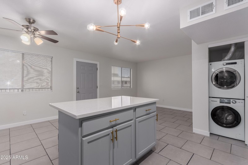 68cc1c_10 Cave Creek