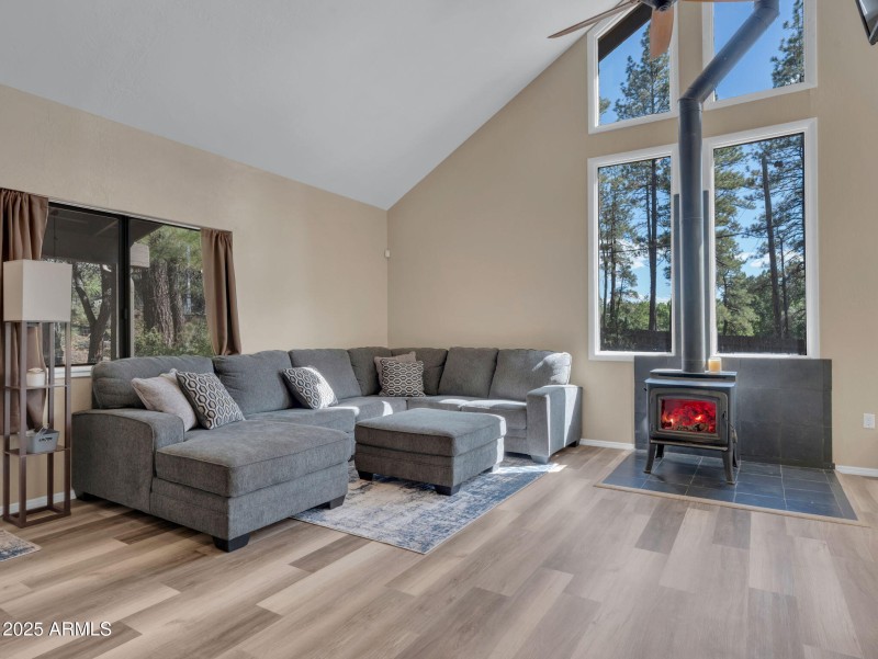 7-web-or-mls-TimberCreekImagery-4