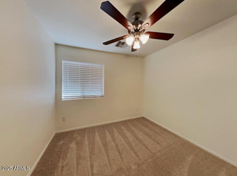 1005868.19417 N Sandalwood Drive_11