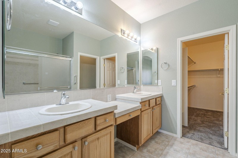 41-web-or-mls-Champagne-41