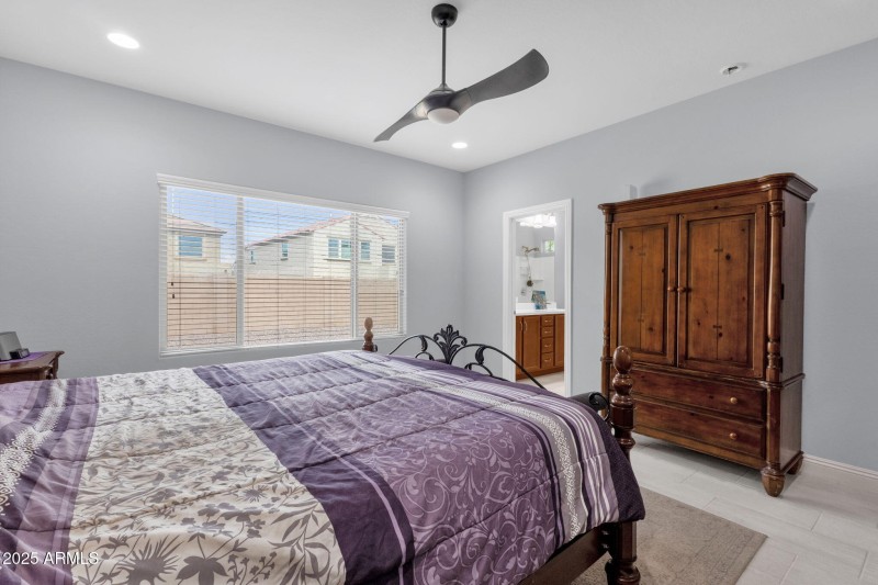 28-web-or-mls-10830-e-topaz-ave