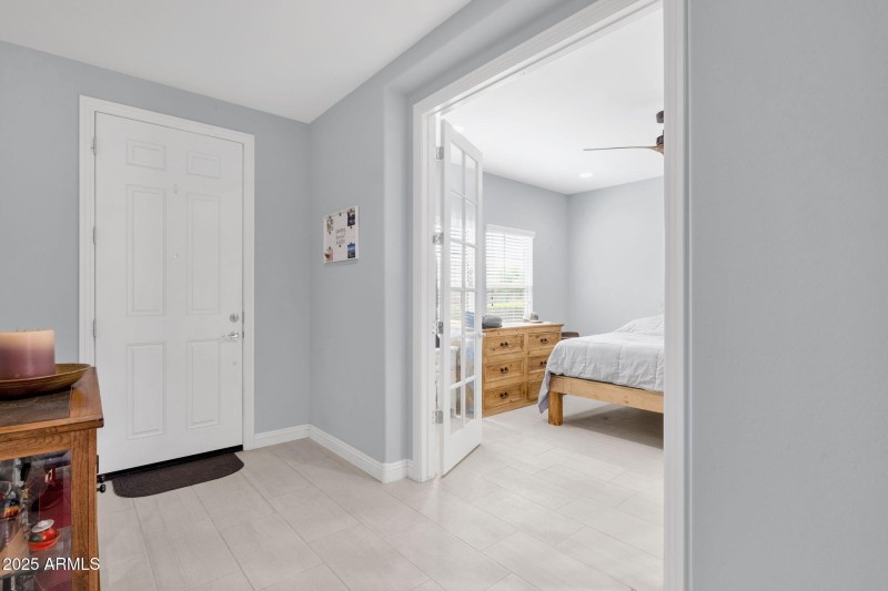 8-web-or-mls-10830-e-topaz-ave