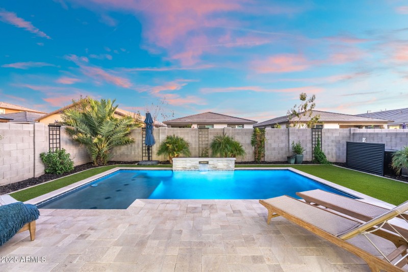 57-web-or-mls-DSC09304-HDR-Edit