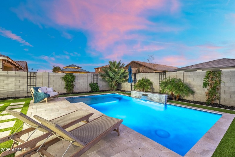 65-web-or-mls-DSC09328-HDR-Edit