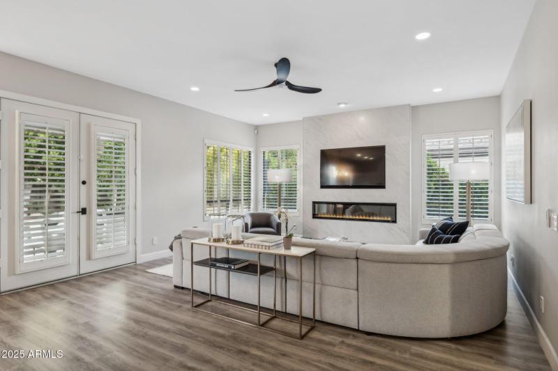 106-web-or-mls-6414-e-monte-cristo-ave