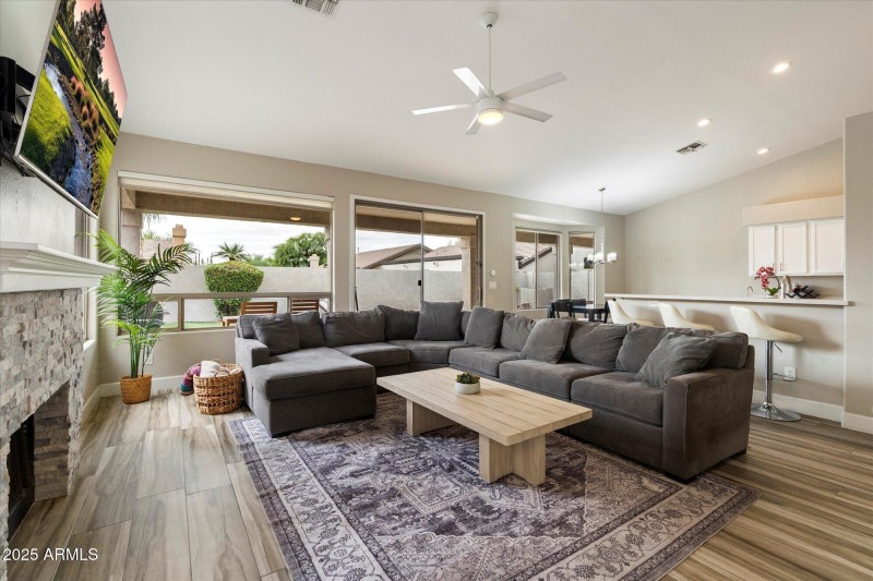 Bright Great Room to Kitchen